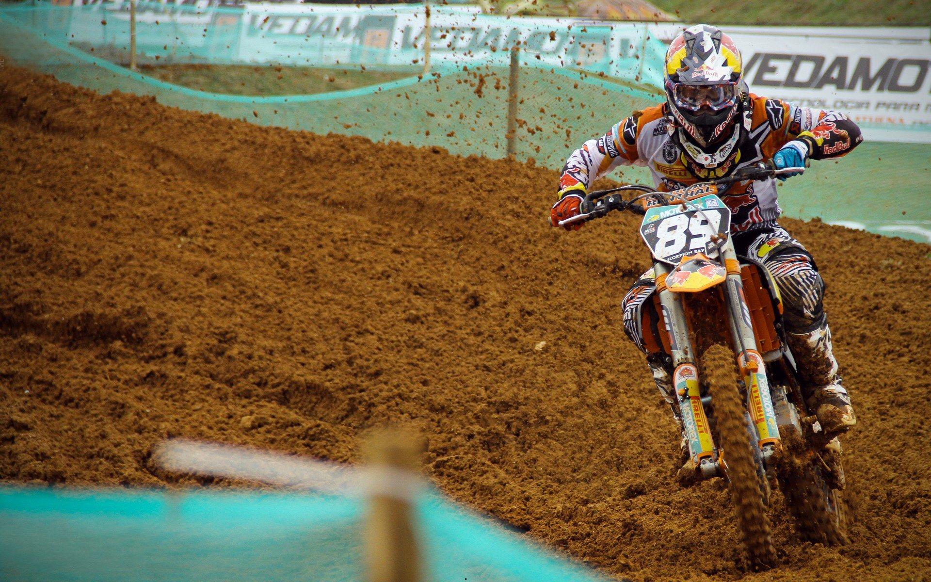 中国勇士球迷豪包影院观战火勇G4 海外球迷直呼羡慕到失眠