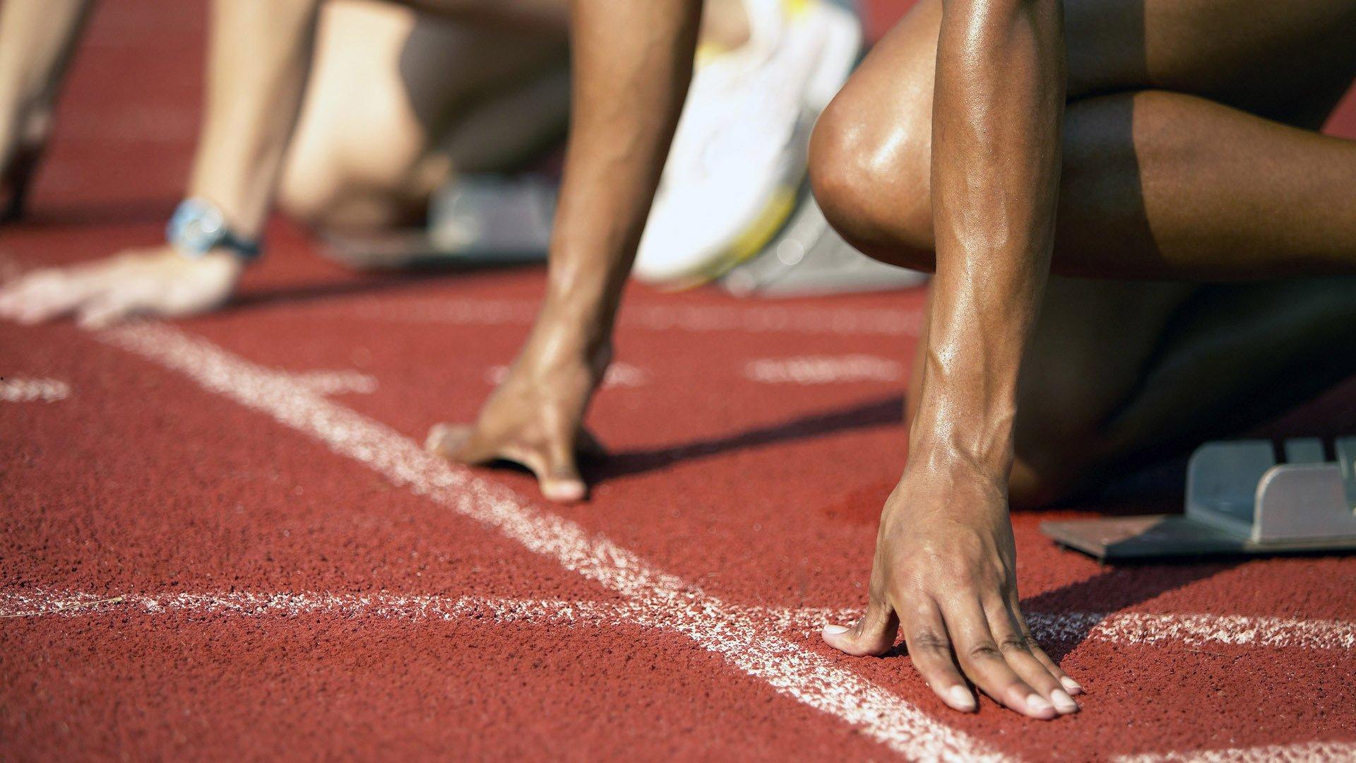 沙特金元风暴再袭英超！维拉门神大马丁成新目标，俱乐部紧急锁定西班牙新星乔安·加西亚